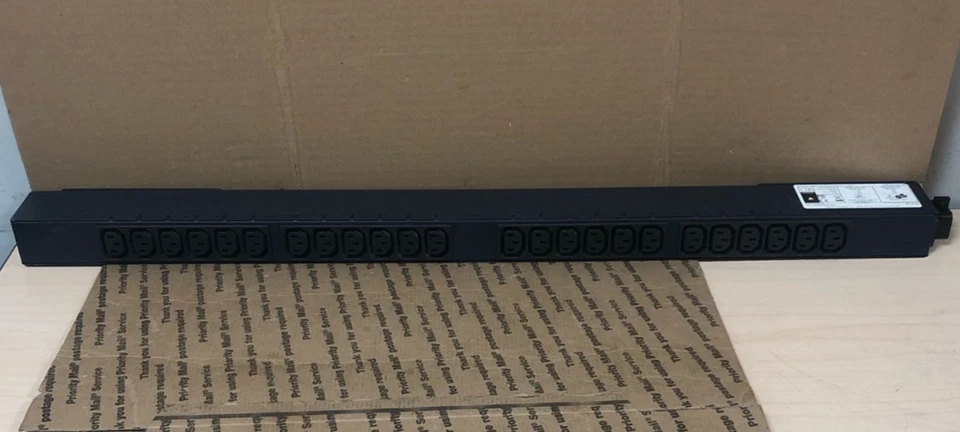 Sentry Cabinet Power Distribution or Expansion Unit PDU 24 Outlets CB-24V2-C20 - Image 2 of 4