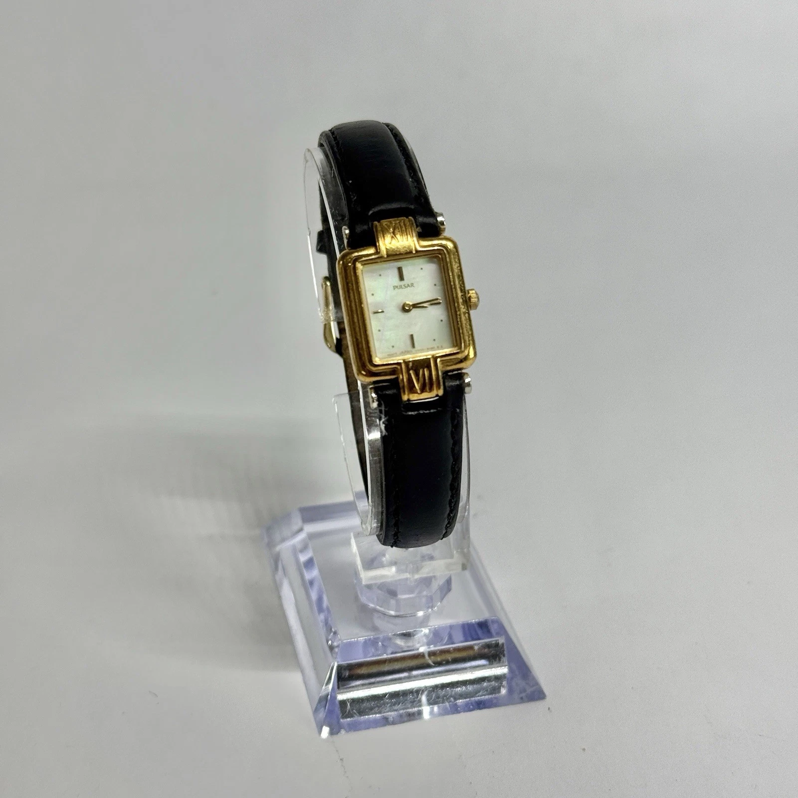 PULSAR V400-6050 Analog Quartz Gold Tone Women Vintage Watch W615 *WORKING