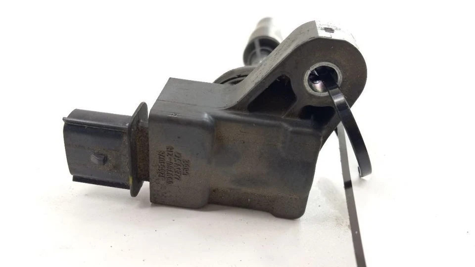 Encendedor de bobina de encendido de bujía compatible con 14-19 IMPALA Foto 2 de 4