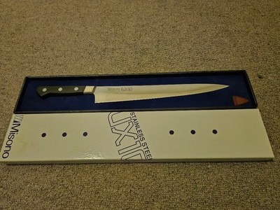 Misono UX10 Slicing Knife, 270mm