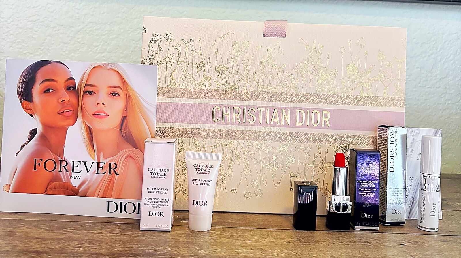 Dior Beauty Luxury Travel Set with Gift Bag New