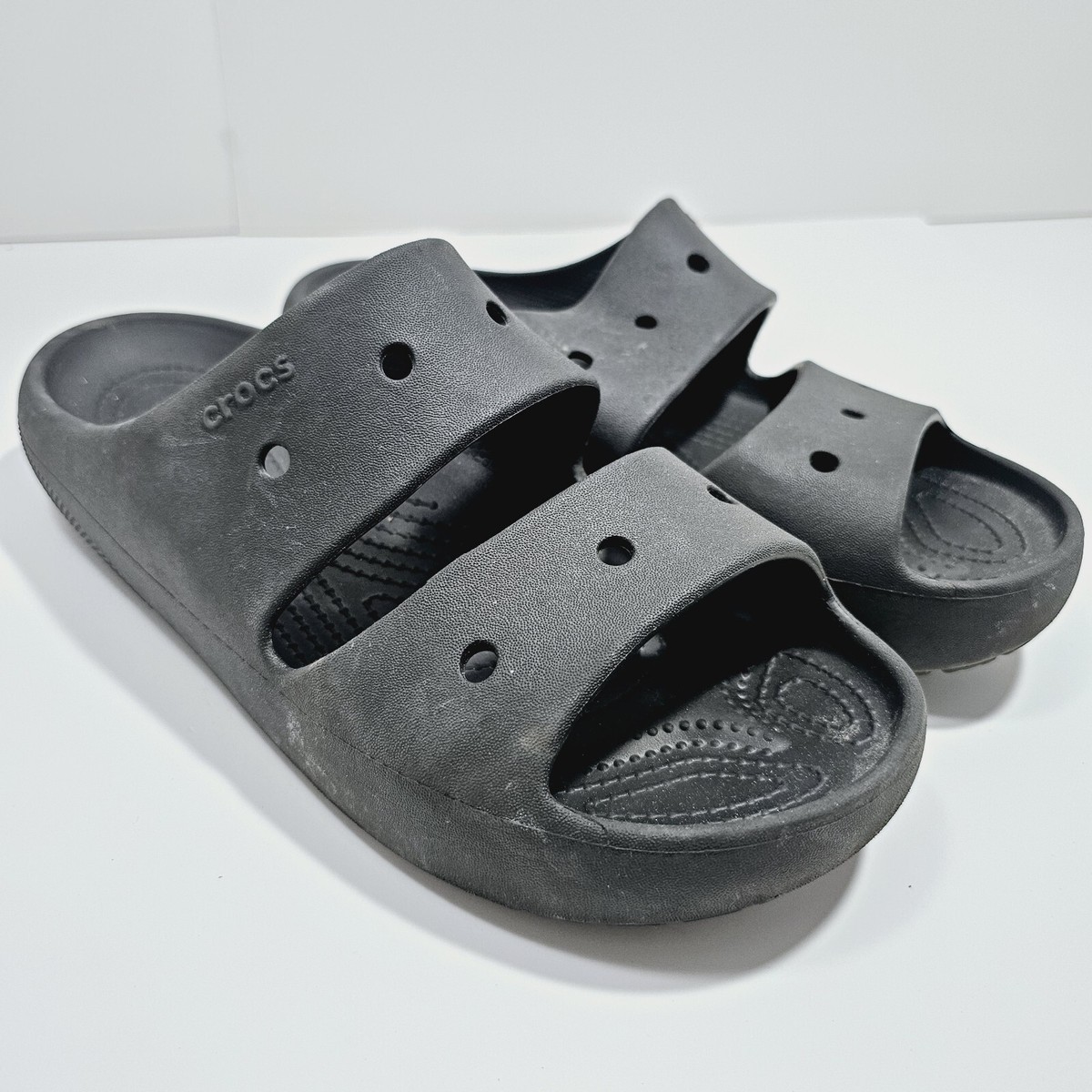 Crocs Classic Sandals Womens 12 / Mens 10 Black Two Strap 