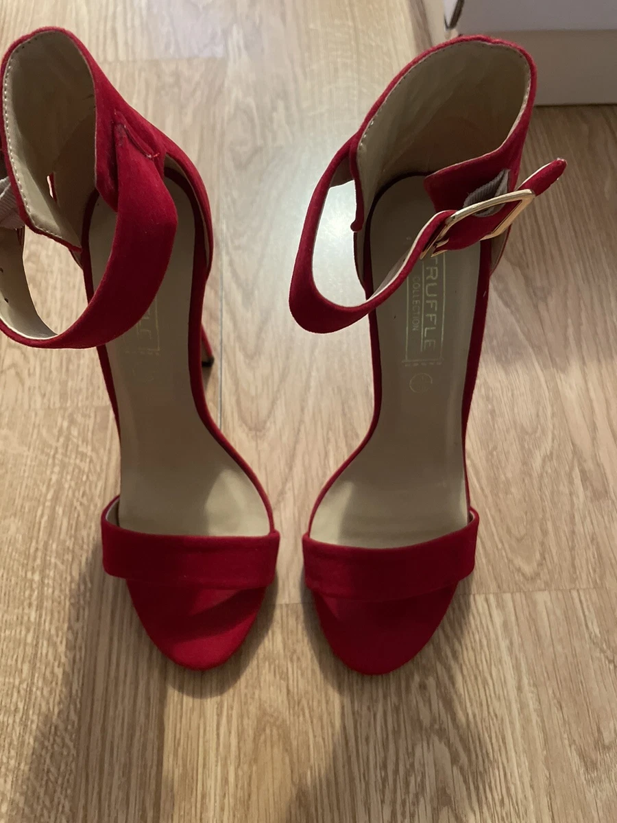Red heels hotsell size 3
