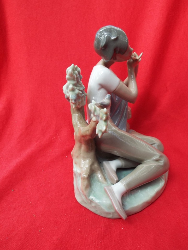LLADRO " Student Flute Player" 4837 Retired Large Figurine eBay