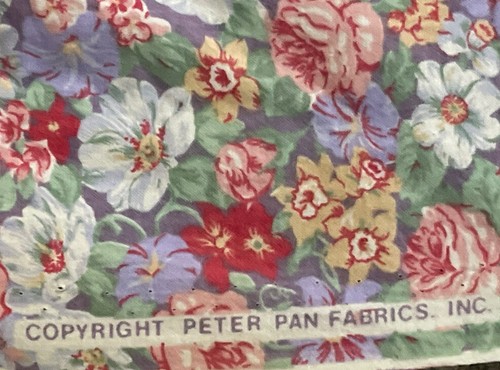 "Tela vintage Peter Pan floral Cottagecore púrpura rosa rojo blanco amarillo 81""x45""" - Imagen 2 de 5