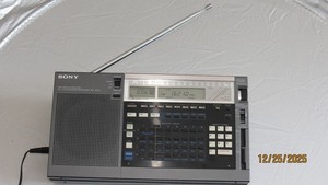 RECEPTOR DE RADIO de onda corta Sony ICF-2010 AM FM SSB CW EUR 103,64