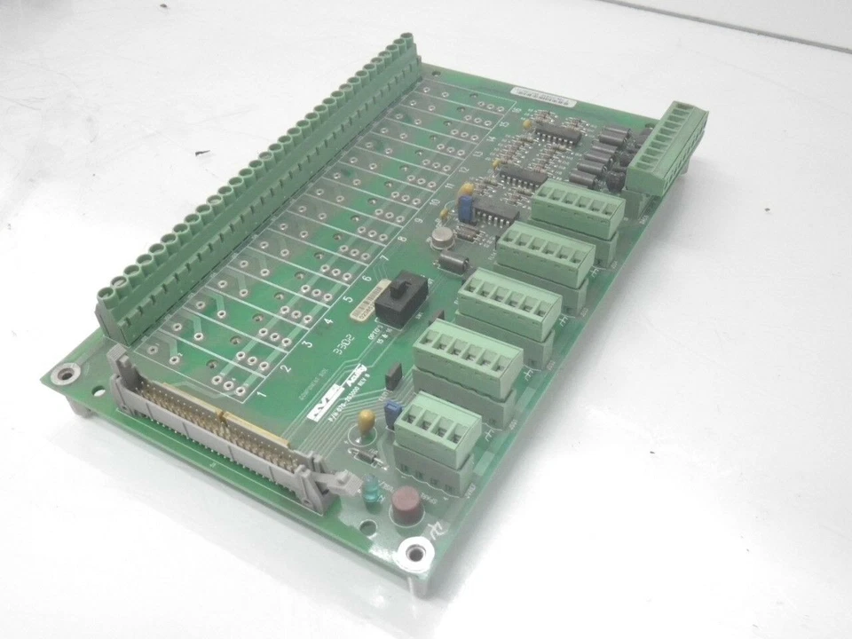 070-203000 rev:B Rvsi Acuity Plc Control Board(Used Tested) - Image 2 of 4