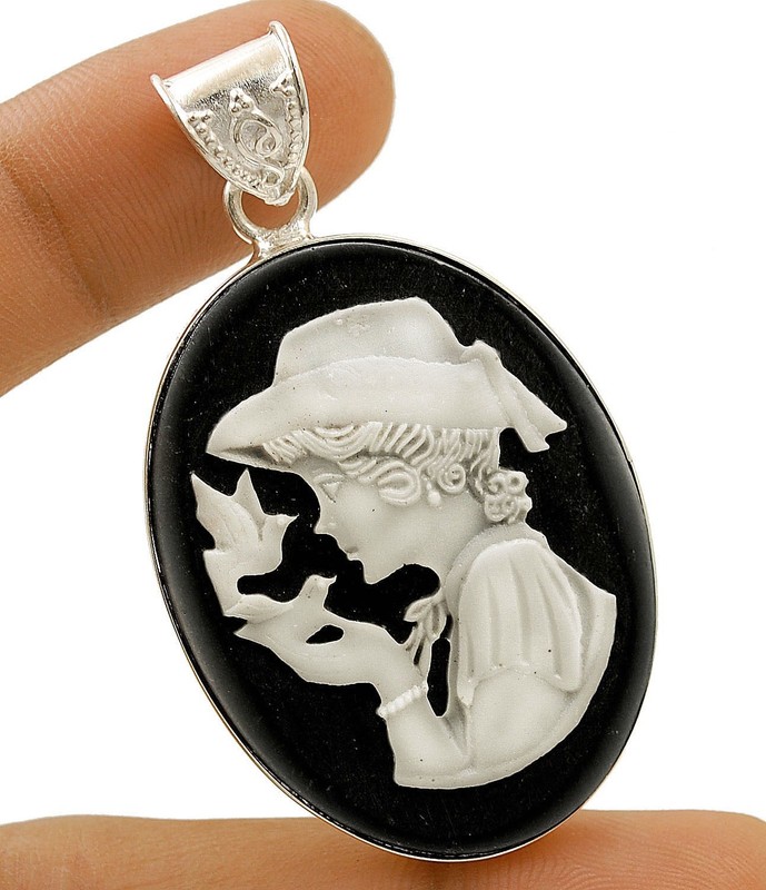 Italian Cameo Victorian Lady 925 Sterling Silver Pendant @20-9