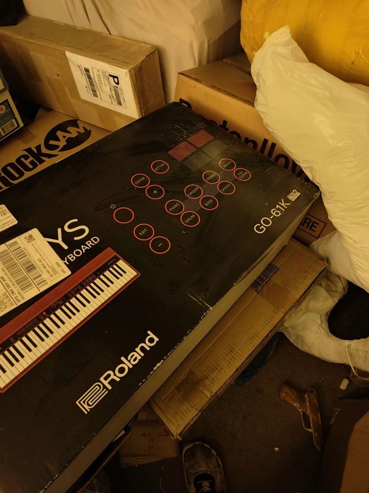 Teclado Roland GO KEY GO-61K 61 teclas creación musical rojo buen estado JP USADO Foto 2 de 2