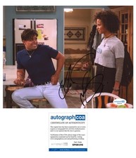 Wilmer Valderrama "That '90s Show" AUTOGRAPH Signed 'Fez' 8x10 Photo E ACOA