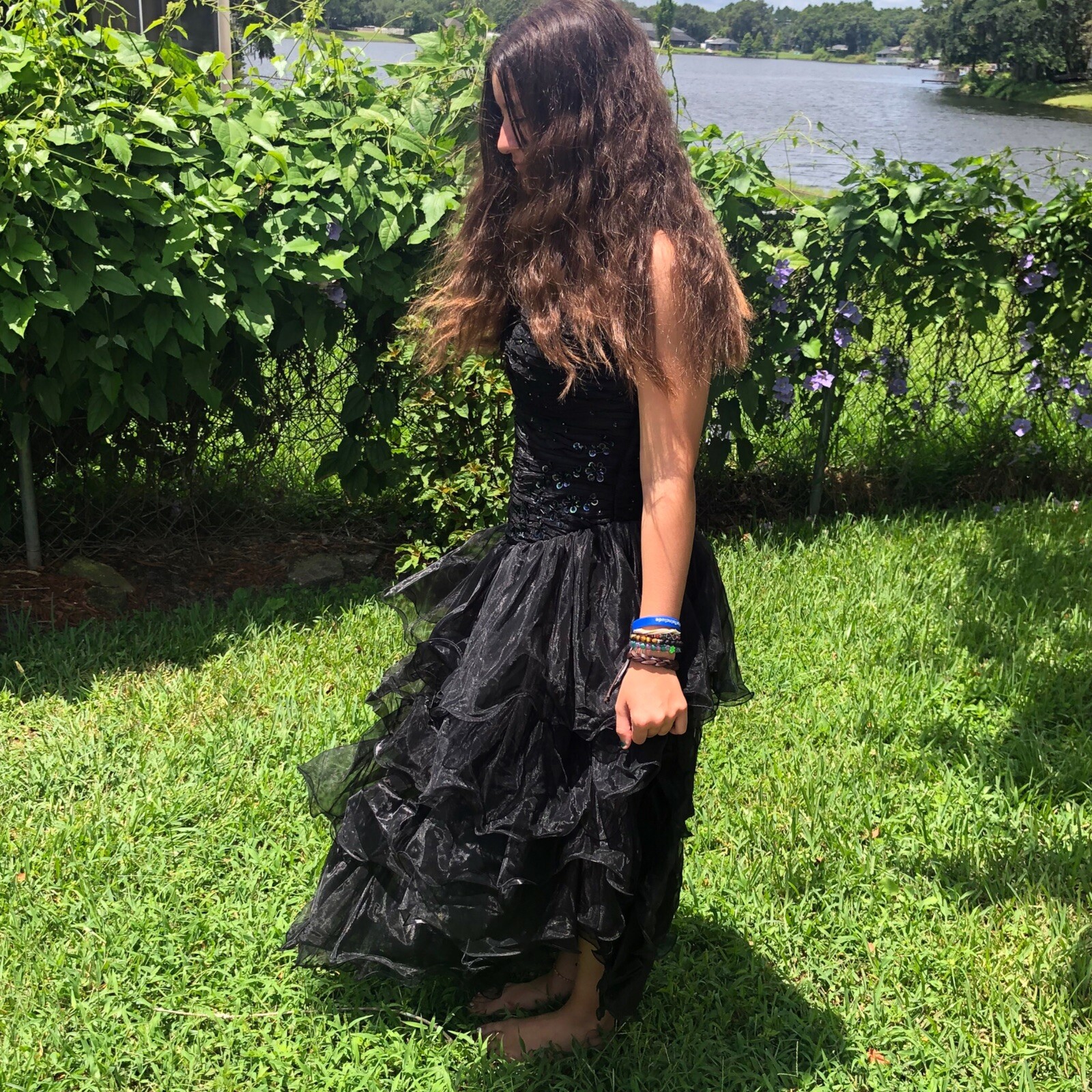 Picture 4 of 12