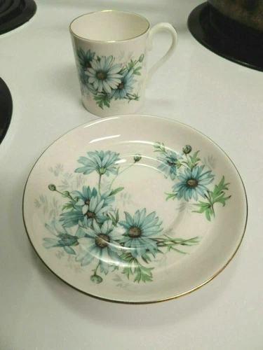 NICE VTG ROYAL ALBERT RARE MINI COFFEE MUG AND SAUCER TEA BLUE FLORAL BONE CHINA