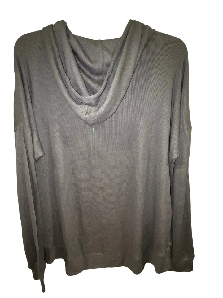 Sudadera con Capucha Victoria’s Secret Supermodel Essentials Talla Mediana Gris Pullover Relajado Foto 2 de 4