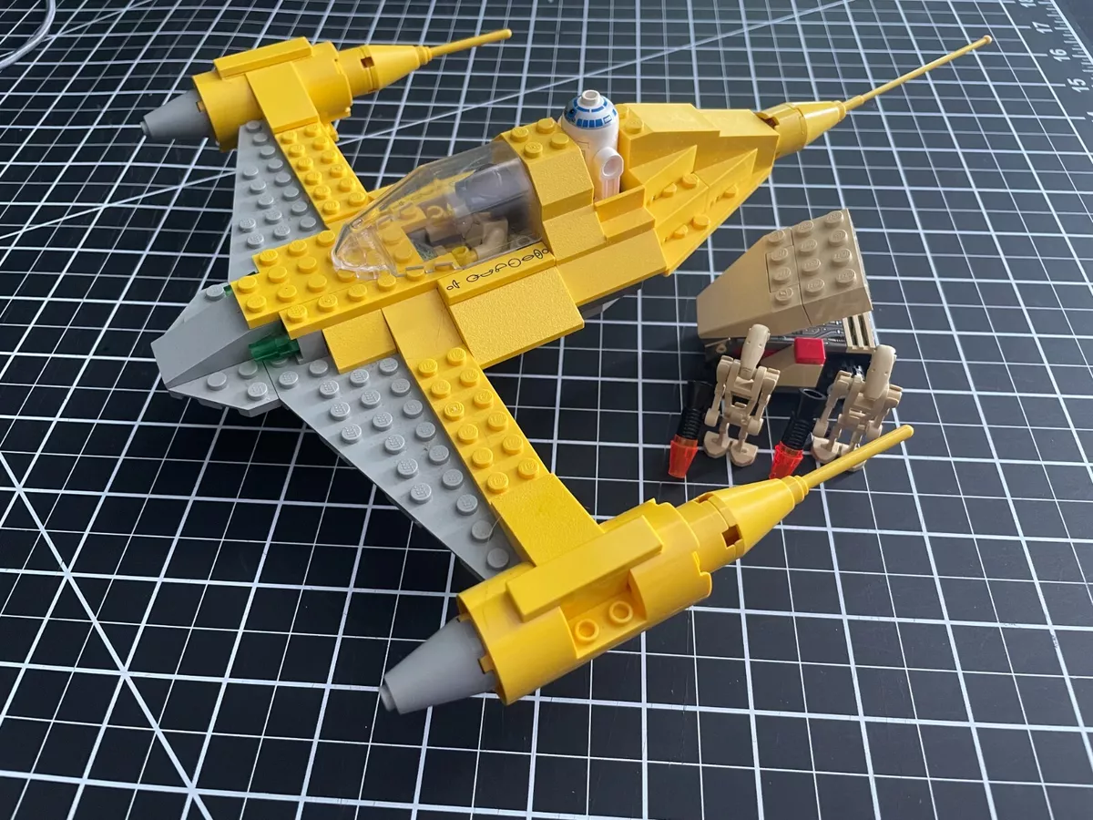 Vintage LEGO 7141 Star Wars Naboo Fighter 100 Complete No Box