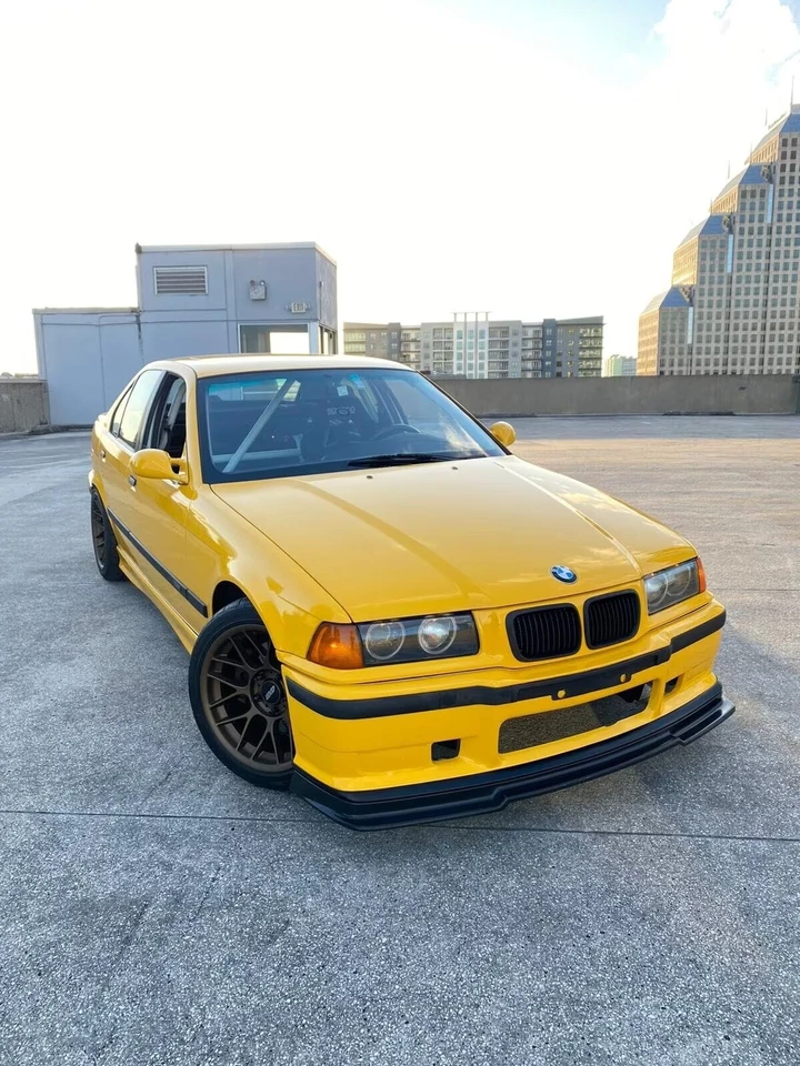 BMW 3 Series E36 Front lip Spoiler GT - M3 M-Sport Aleron - Imagen 2 de 4