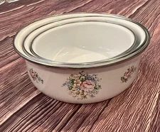 Victoria Silk Flowers Metal Enamel Nesting Bowls Mixing BowL Grandma Cottage VTG