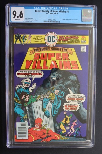 SECRET SOCIETY OF SUPER VILLAINS #1 Captain Cold Boomerang Grodd DC 1976 CGC 9.6