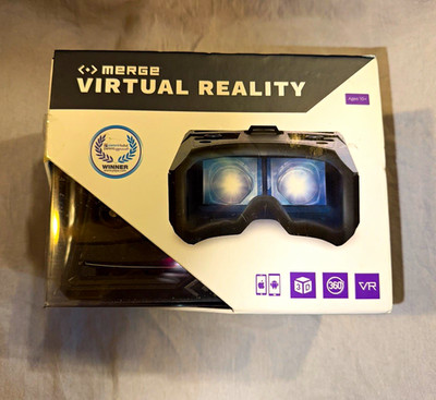 Merge VR Goggles Smartphone VR Headset VRG-01SO Black 6.4in 96° FOV