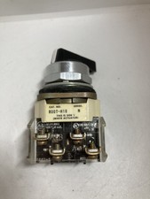 ALLEN BRADLEY 800T-H18A SELECTOR SWITCH LEVER ARM 1NO/1NC 2 POS SPR RET SE N NNB