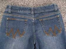 Crest Jeans Womens 7/8 Blue Bootcut Denim Jeans Embroidered Pockets 28x31