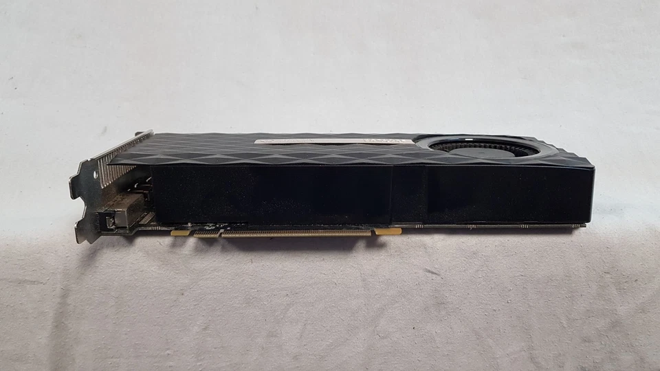 Palit Nvidia GeForce gtx970  4GB PCI-E HDMI DVI MINIDP Video Graphics Card ONLY - Image 3 of 4