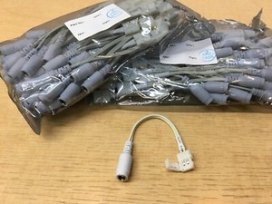 LOT of 100 NEW LED Strip Light Power Connectors -2 Packs of 50