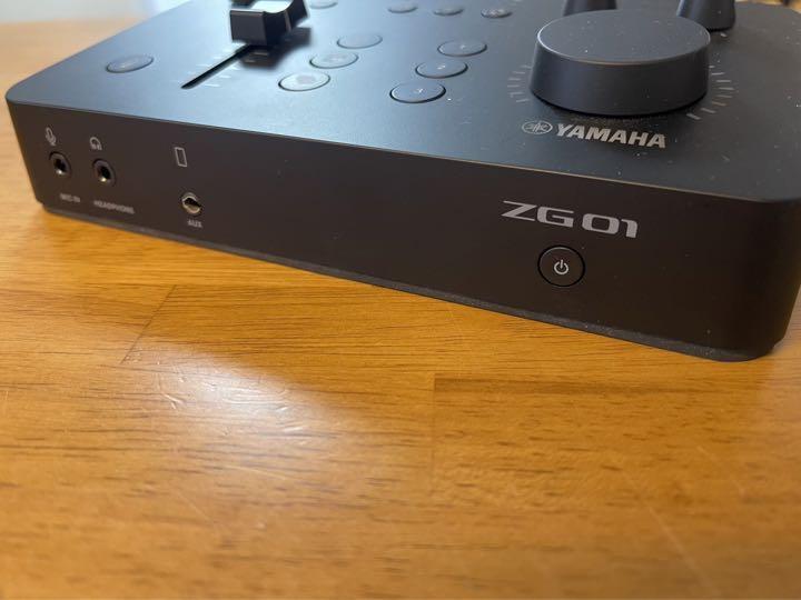 Mesa de Som e Streaming para Jogos / Gaming Yamaha ZG01 - Classic