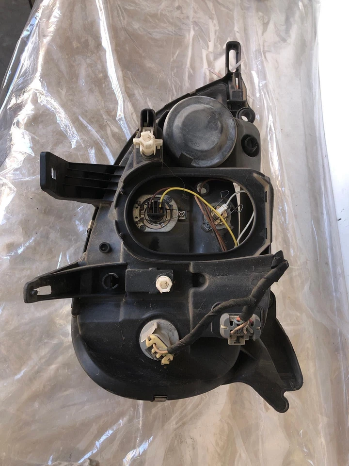 2001 MERCEDES - BENZ ML 430 Headlamp Lamp Assembly Left Driver Side LH - Image 4 of 4