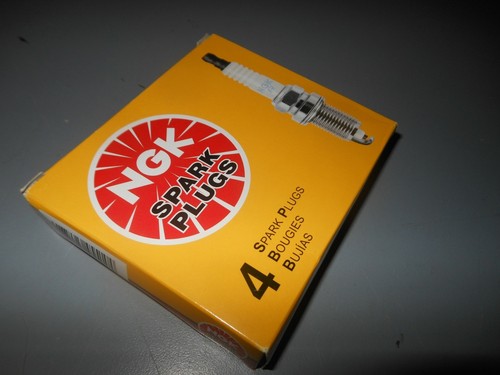 NGK Spark Plugs For Suzuki Katana 600 GSX600F 1988-1997 4 Pack DR8EA