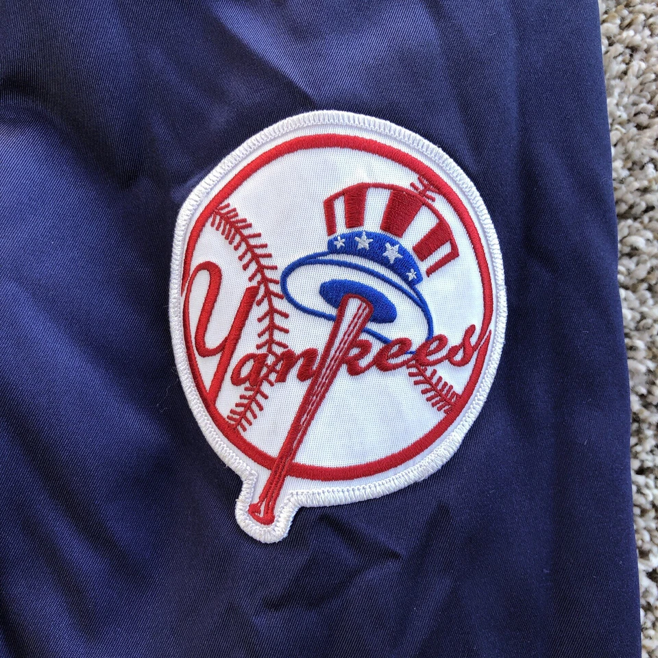 New York Yankees Mitchell & Ness Satin Jacket Sz 2XL 1988 Baseball Club Stitched - Image 3 of 4