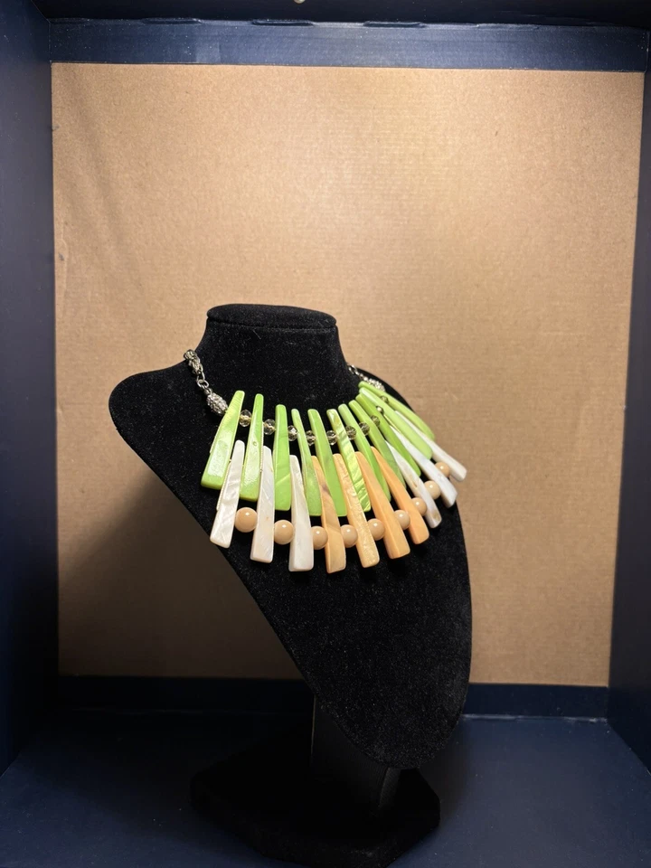 Collar Anthropologie Sea Splinters retirado Foto 4 de 4