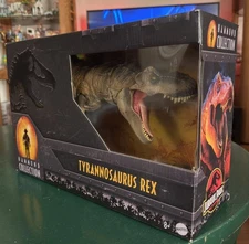Jurassic World Hammond Collection Tyrannosaurus HFG66 BNIB