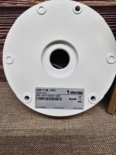 Vivotek AM-71B_V02 Round Conduit Box Waterproof IP66 White – New Open Box - Picture 2 of 5