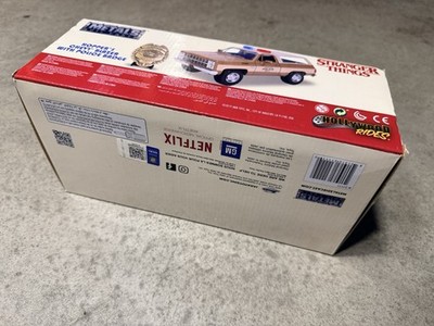 Jada Toys Stranger Things 1980 Hooper's Chevy Blazer with Police