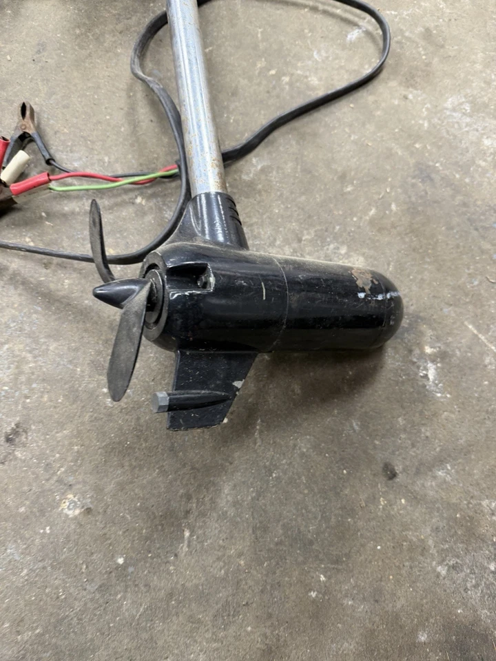 Shakespeare 624 Trolling Motor Electric Vintage Motor  Boat No Reverse - Image 4 of 4