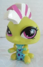 Littlest Pet Shop 2007 Extreme Pets Special Ed Punkiest Caterpillar W/Necklace