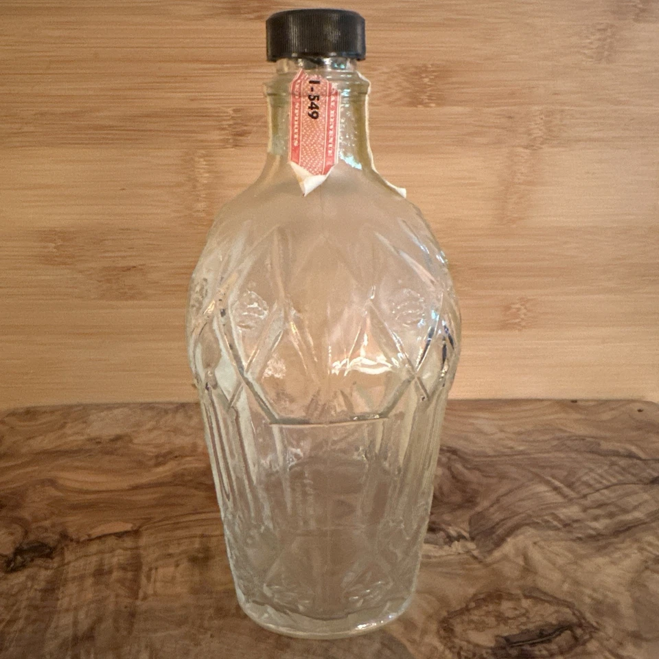 Vintage 1967 Seagrams CROWN ROYAL Fifth Bottle With Tax Stamp - Image 4 of 4