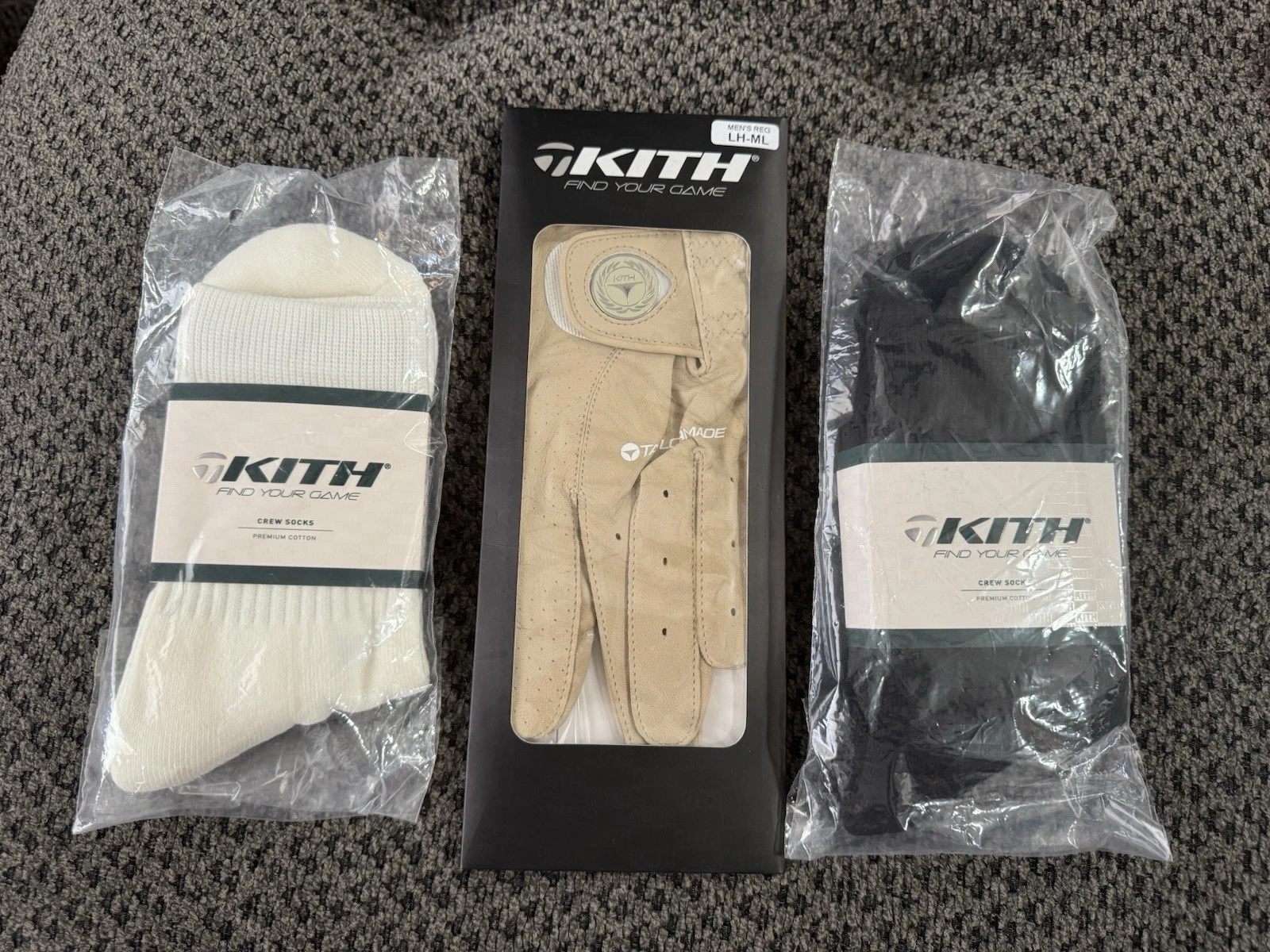 2 Pairs KITH TaylorMade Mid Length Crew Socks Black Silk + Glove Birch M/L