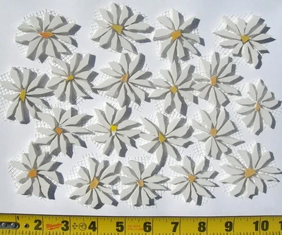 19 White Daisy Mosaic Tile Set Broken Cut China Plate Tiles - Image 1 of 3