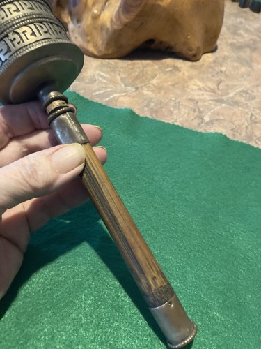 Vintage Tibetan Buddhist Handcrafted Spinning Hand Held Prayer Wheel - Picture 2 of 6