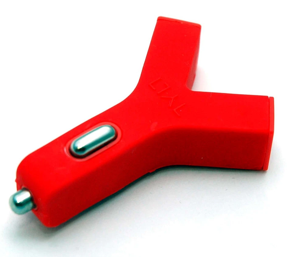 NUEVO Cargador de Coche Tylt Y-CHARGE 2.1 Doble 2-USB ROJO Teléfono DC iPhone 6+/5s/5/iPad/4 Foto 2 de 4