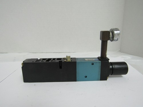 MAC PR92C-KABA VALVE W/ GAUGE - Picture 3 of 5