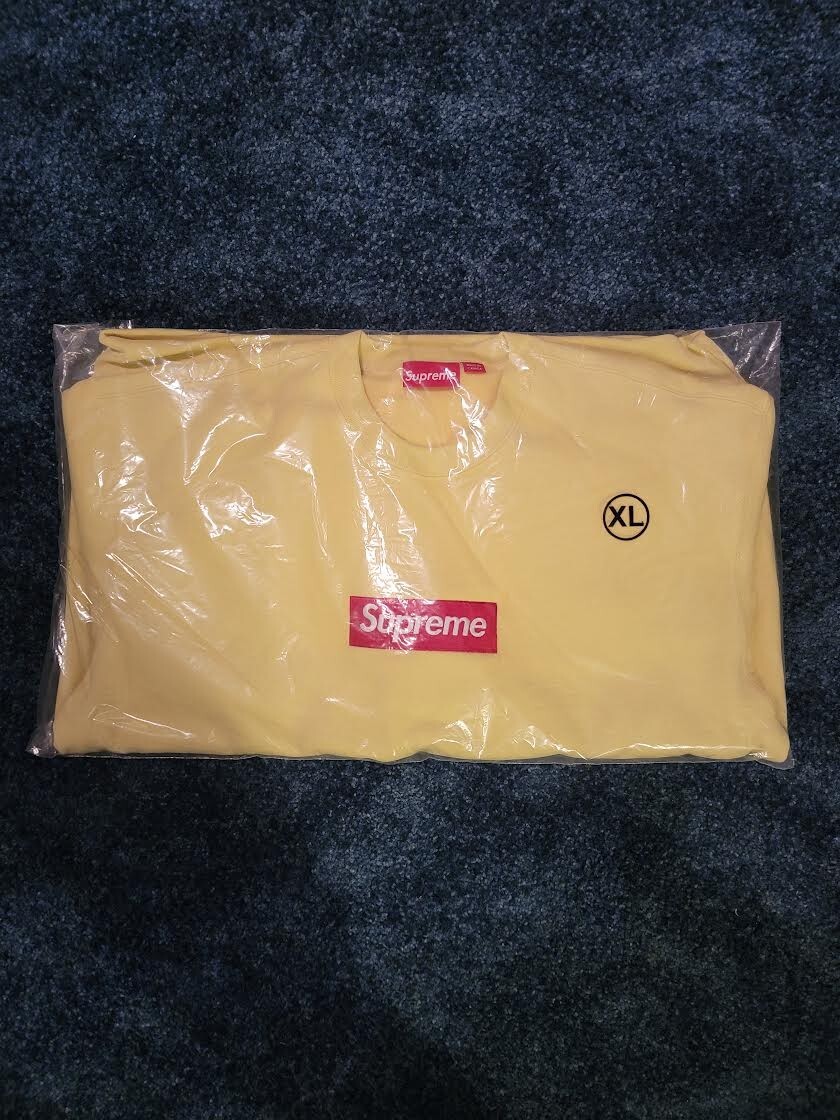 トップス supreme Boxlogo Crewneck Pale Yellow Buy Supreme Box Logo Crewneck 'Pale Yellow' - FW22SW65 PALE