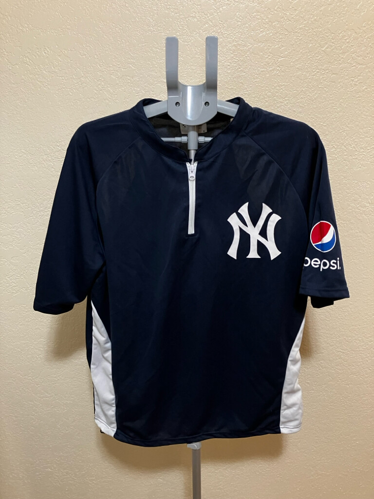 New York Yankees/pepsi shirt