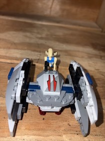 Lego Star Wars: VULTURE DROID. 75073 - Complete w/ Manual & Minifig -