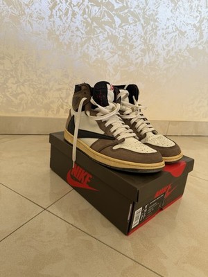 Nike x Travis Scott Air Jordan 1 Retro High 'Mokka'