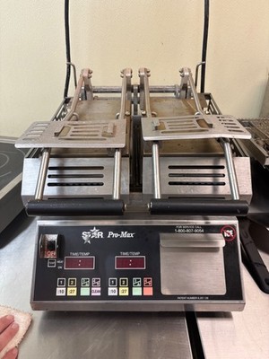 Pro-Max  PGT14D 14  Split-Top Panini Grill   Grooved Aluminum Platens   120V, 1P
