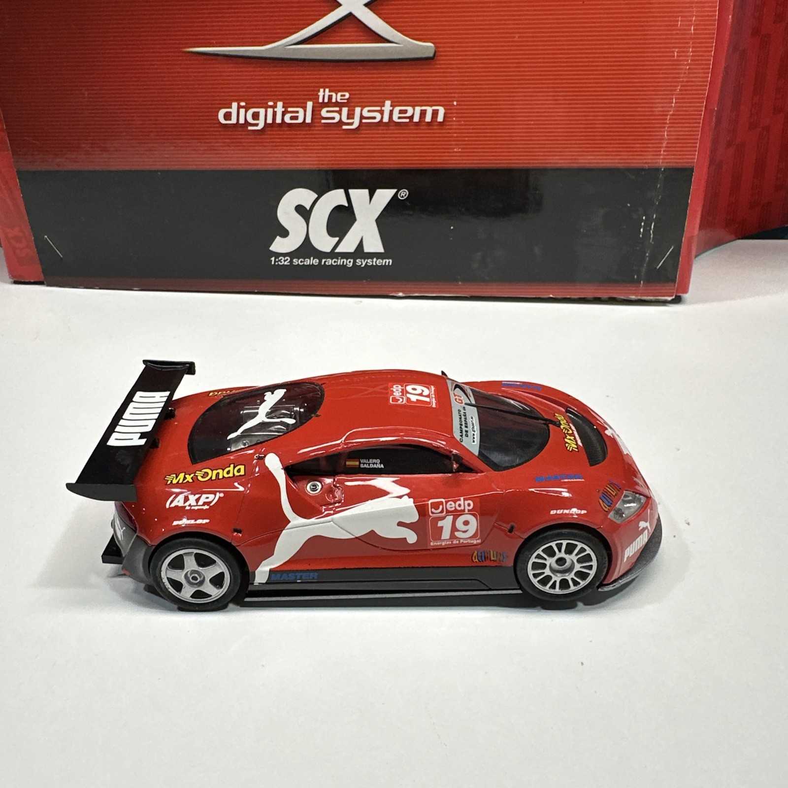 SCX DIGITAL SEAT CUPRA GT PUMA #19 RED thumbnail 4