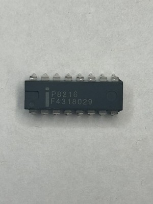 Intel P8216 F4318029 Integrated Circuit