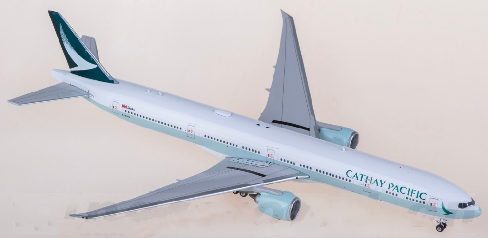 1:400 Phoenix Cathay Pacific Boeing 777-300ER Airplane Diecast